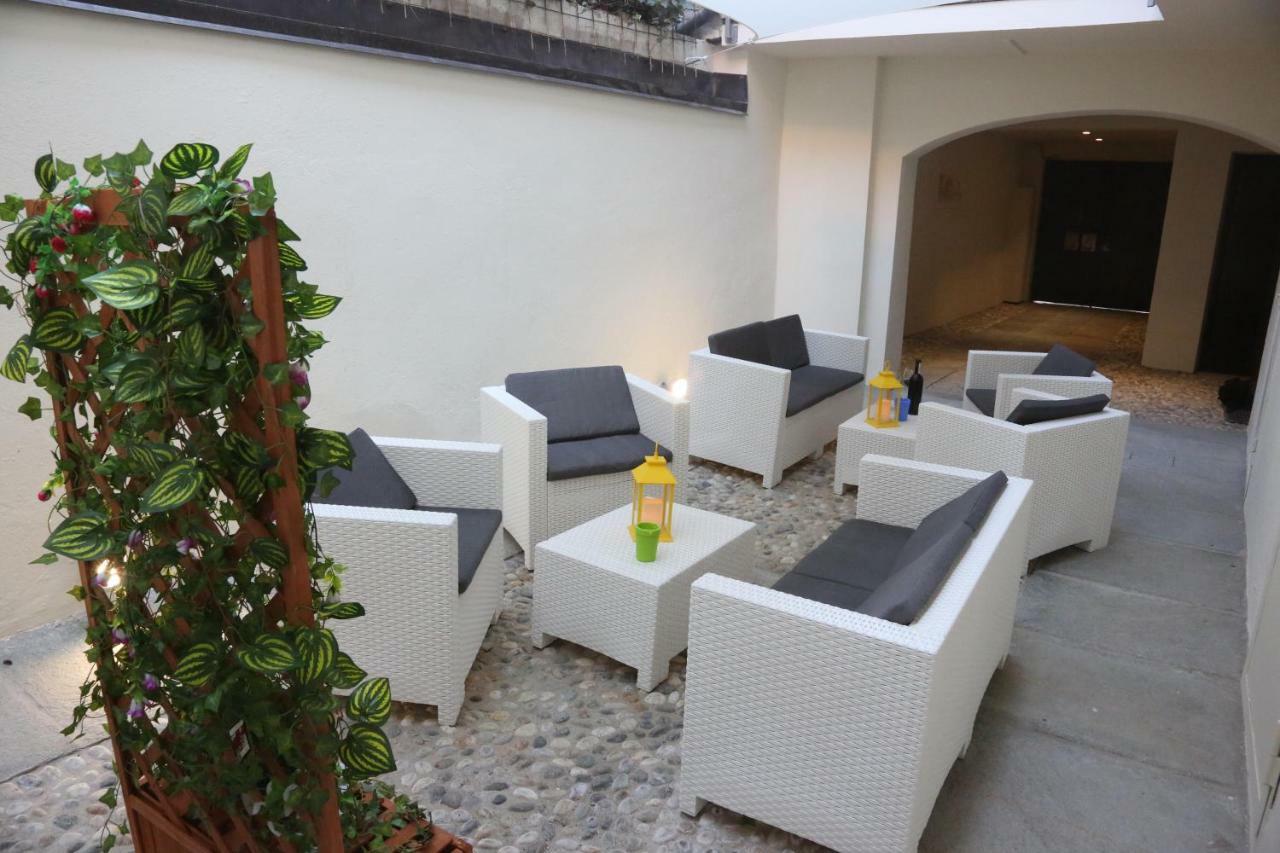 Trifulhouse Holiday Apartments Alba  Esterno foto