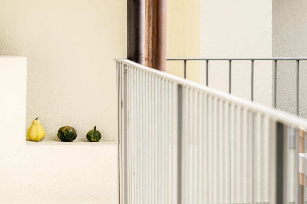 Trifulhouse Holiday Apartments Alba  Esterno foto